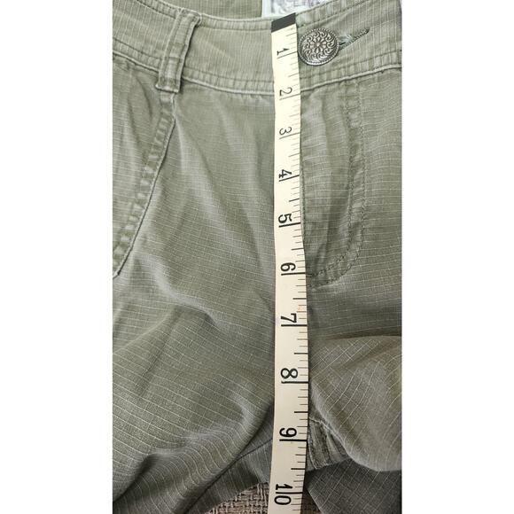 Cj Banks Light Olive Green Mid Rise Stretch Cotton Capri Pants Women's Size 4 - Picture 6 of 13